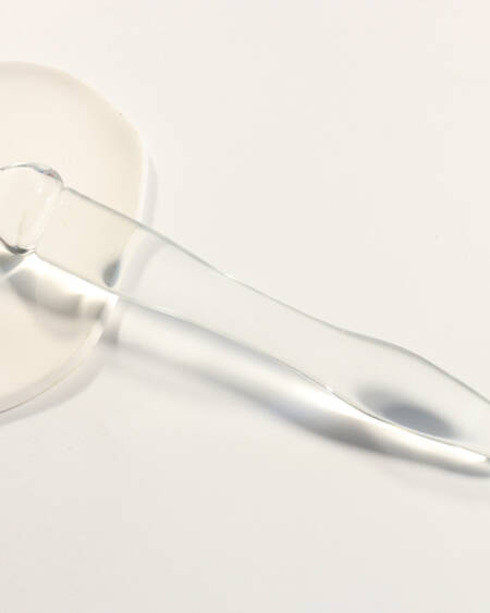 crystal glass dildo features